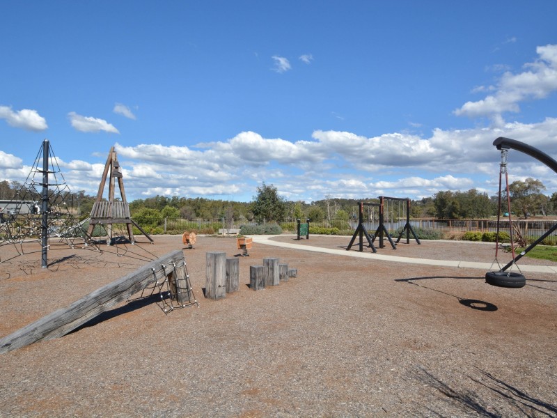 19 Tournament Street, Rutherford NSW 2320