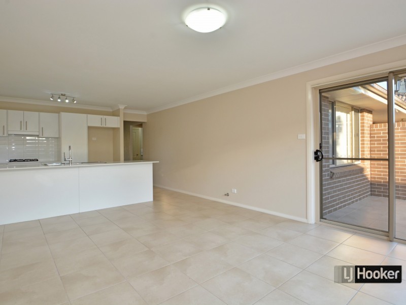 2/12 Dunnart Street, Aberglasslyn NSW 2320