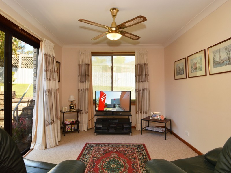 7 Corina Avenue, Bolwarra Heights NSW 2320