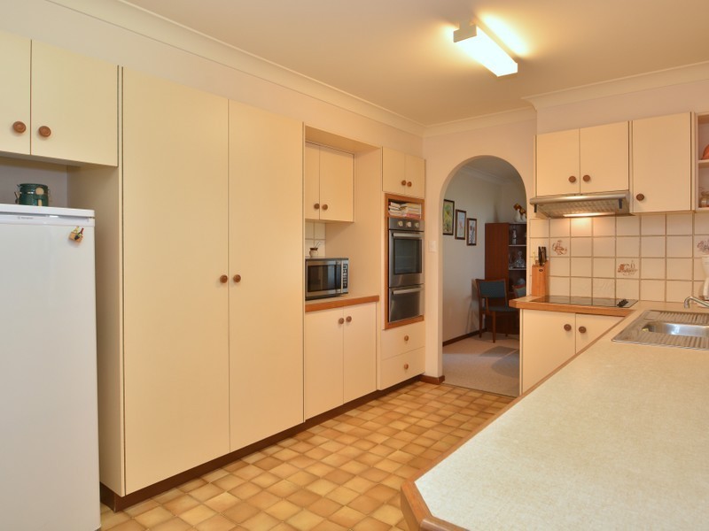 7 Corina Avenue, Bolwarra Heights NSW 2320