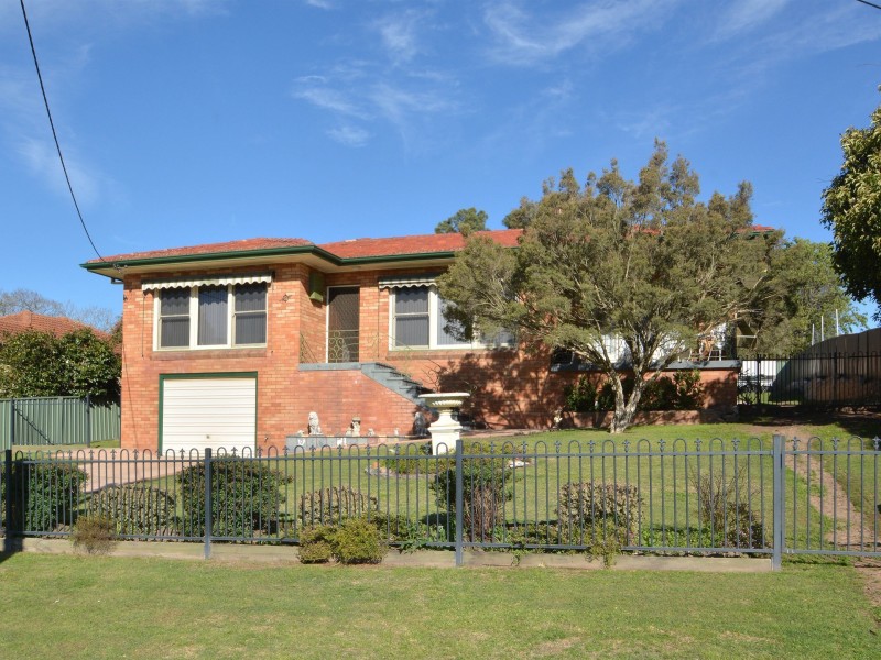 208 George Street, East Maitland NSW 2323