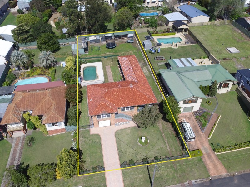 208 George Street, East Maitland NSW 2323