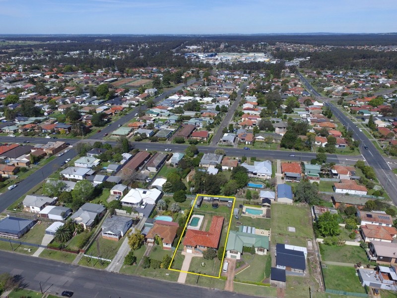 208 George Street, East Maitland NSW 2323