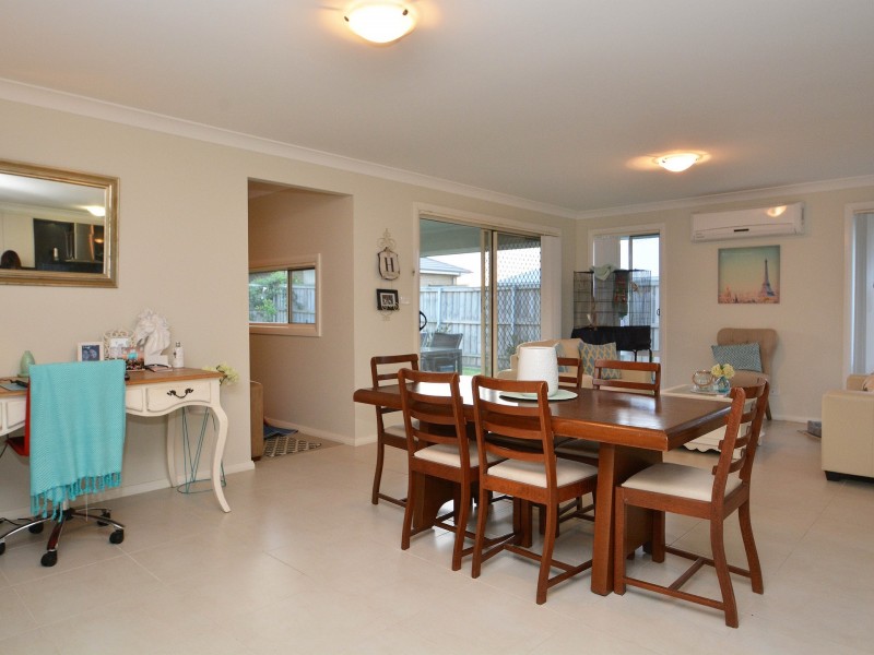 6 Finch Crescent, Aberglasslyn NSW 2320