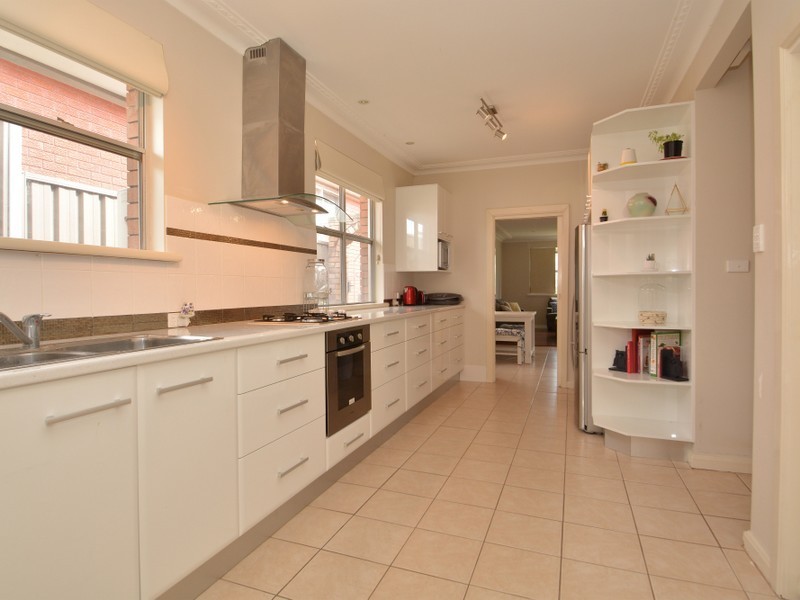 4 Ferry Place, East Maitland NSW 2323