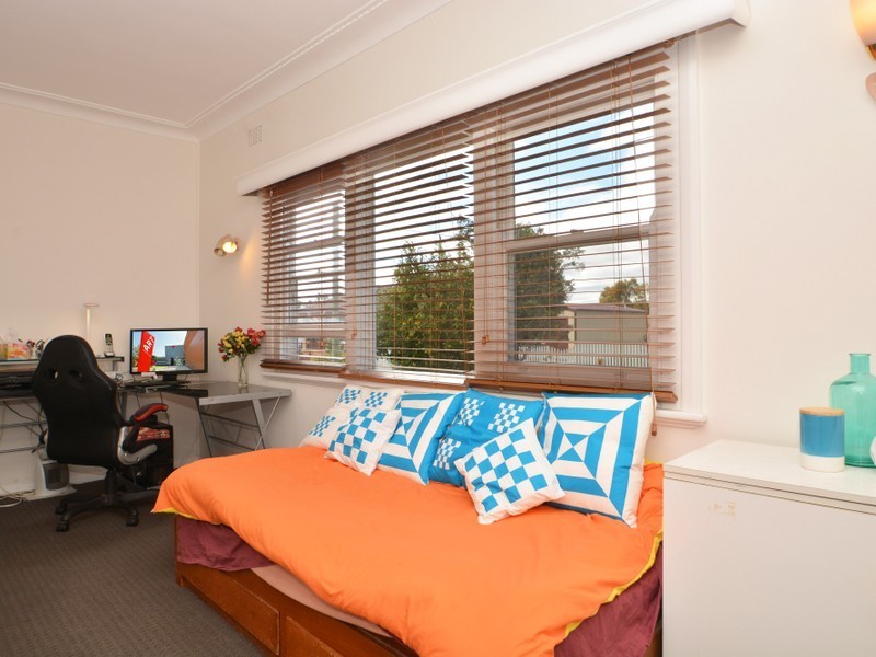 9 Porter Avenue, East Maitland NSW 2323