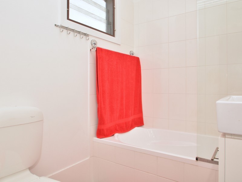 9 Porter Avenue, East Maitland NSW 2323