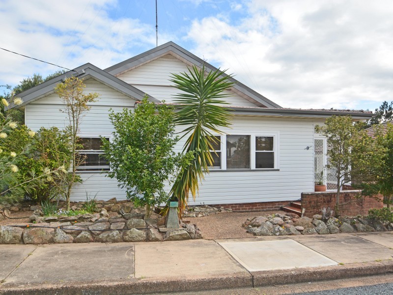 9 Porter Avenue, East Maitland NSW 2323