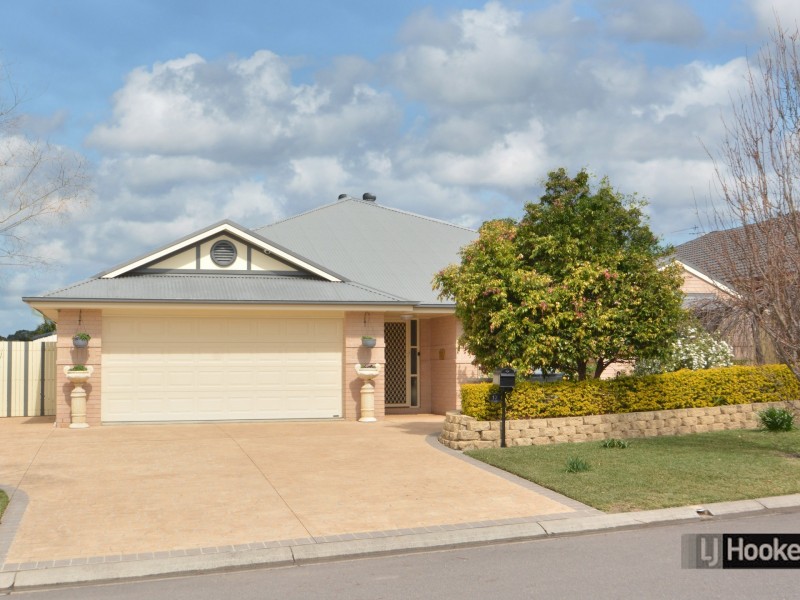 17 Elkin Close, Raworth NSW 2321