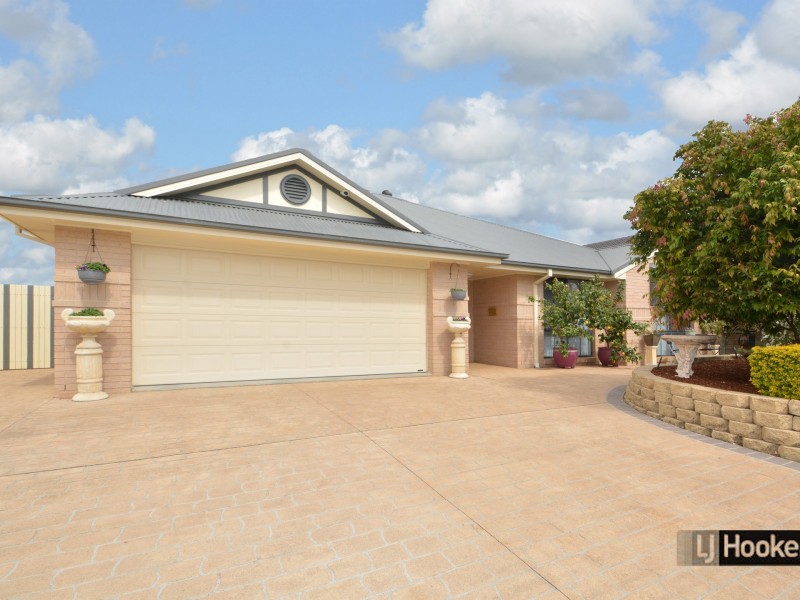 17 Elkin Close, Raworth NSW 2321