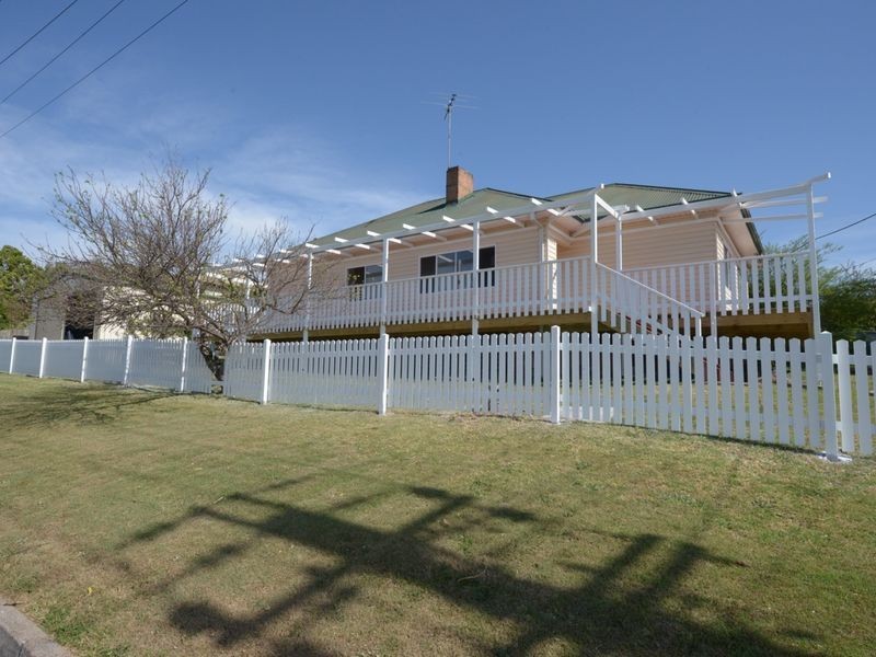 70 Banks Street, East Maitland NSW 2323