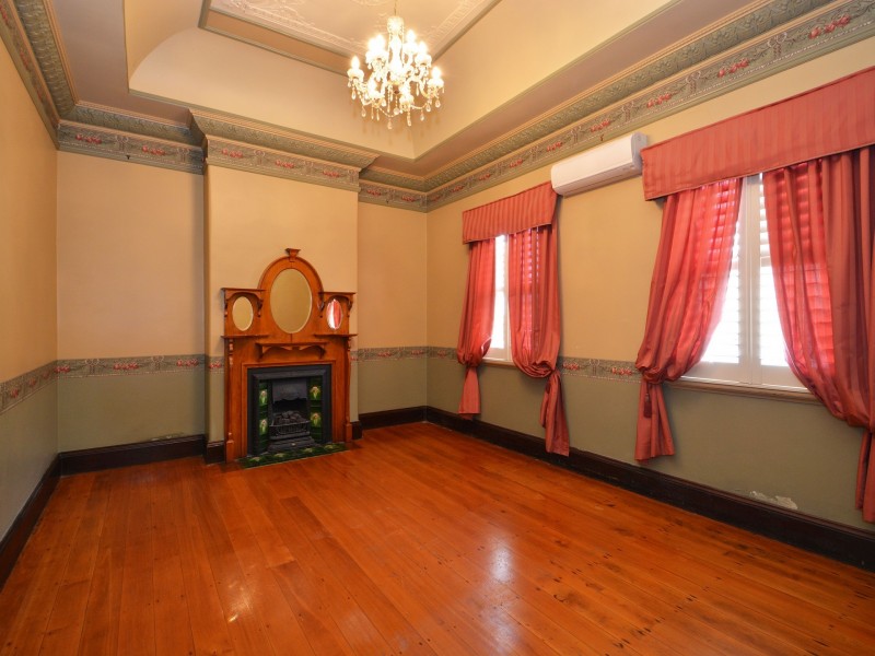 74 Church Street, Maitland NSW 2320