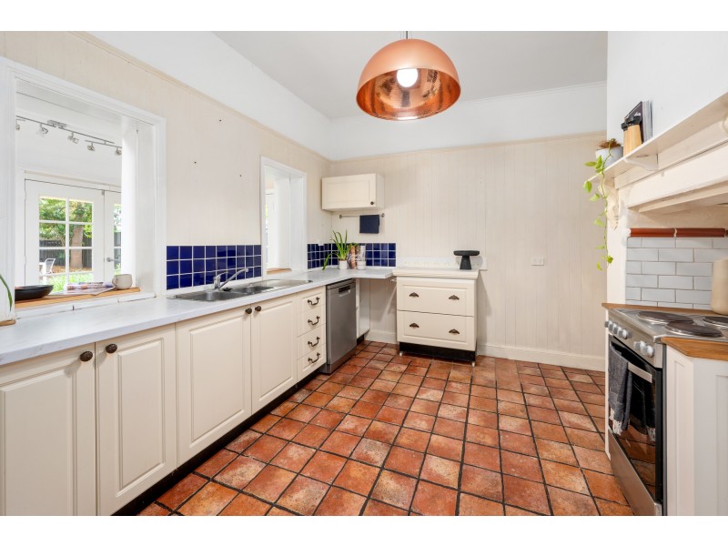 13 Hannan Street, Maitland NSW 2320