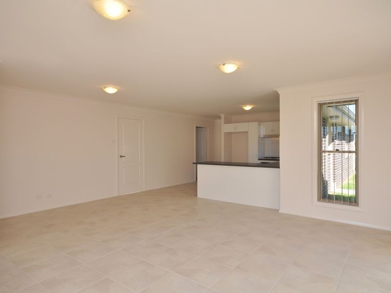 41 Logan St, Rutherford NSW 2320