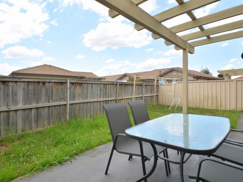 27/12 Denton Park Drive, Rutherford NSW 2320