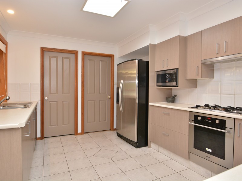12 Moorea Close, Ashtonfield NSW 2323