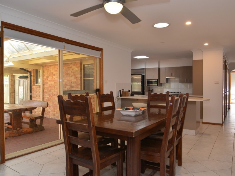 12 Moorea Close, Ashtonfield NSW 2323