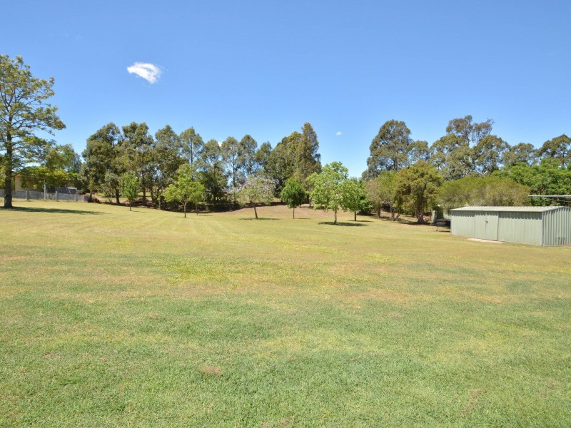 24 Silky Oak Drive, Aberglasslyn NSW 2320