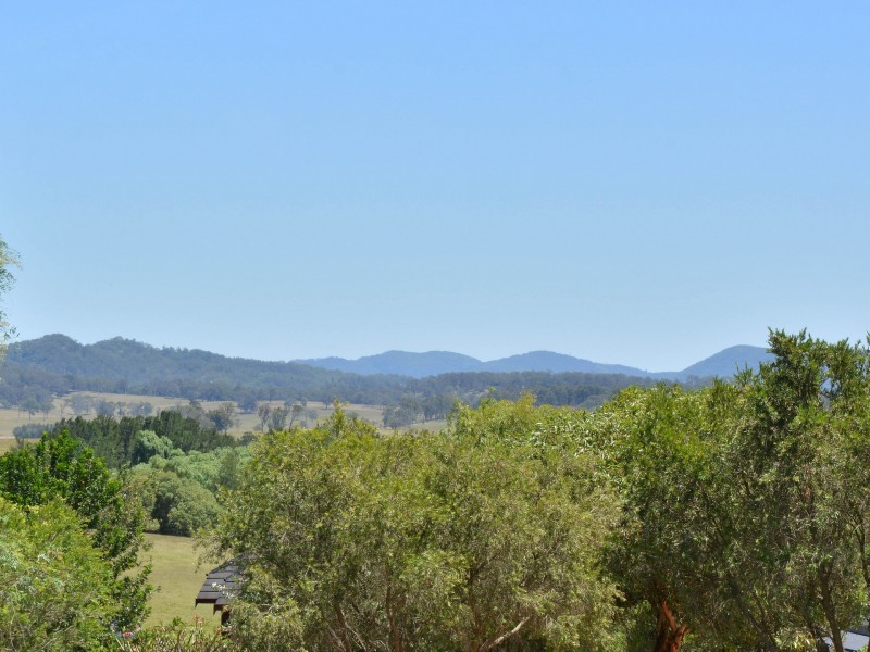 24 Silky Oak Drive, Aberglasslyn NSW 2320