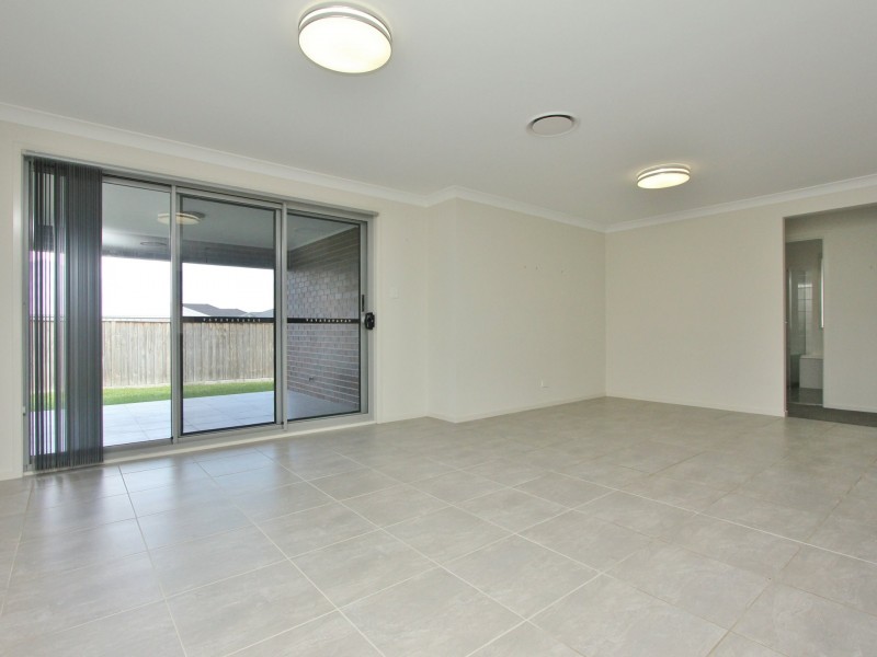 37 Arrowtail Street, Chisholm NSW 2322