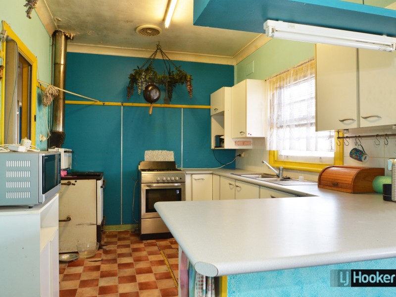 13 Riley Street, East Maitland NSW 2323