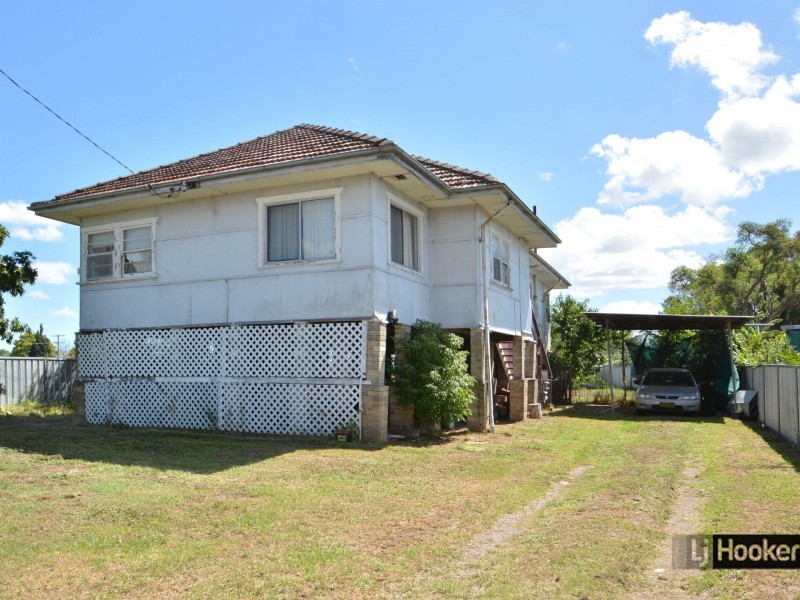 13 Riley Street, East Maitland NSW 2323