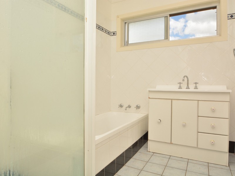 34 High Street, Largs NSW 2320