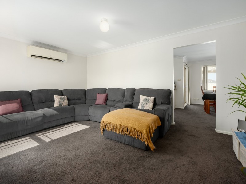 4 Binet Close, Thornton NSW 2322