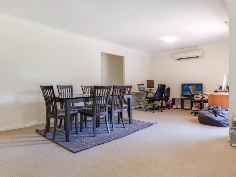 206 Denton Park Drive, Aberglasslyn NSW 2320