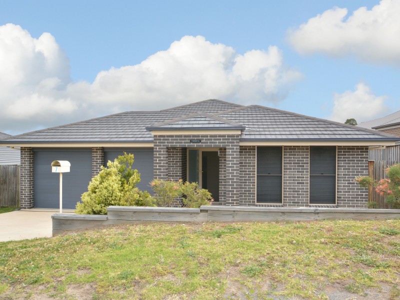 7 Patriot Close, Gillieston Heights NSW 2321