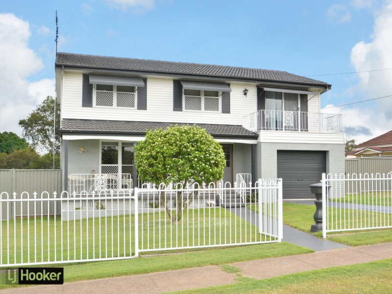 8 Water Street, Greta NSW 2334