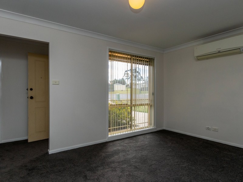 4 Binet Close, Thornton NSW 2322