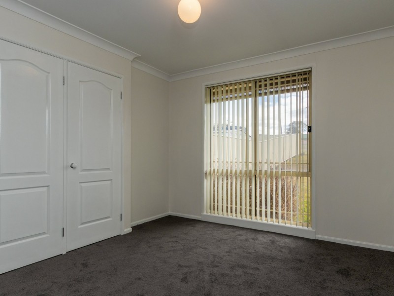 4 Binet Close, Thornton NSW 2322