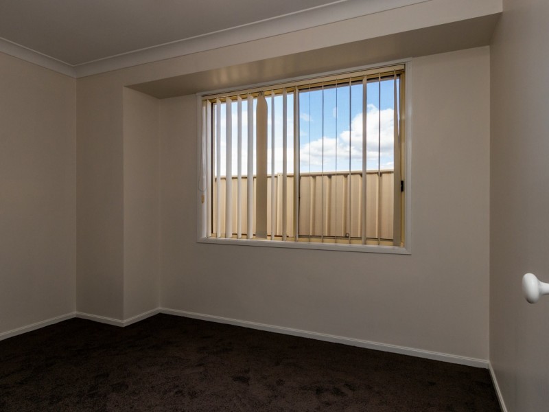 4 Binet Close, Thornton NSW 2322