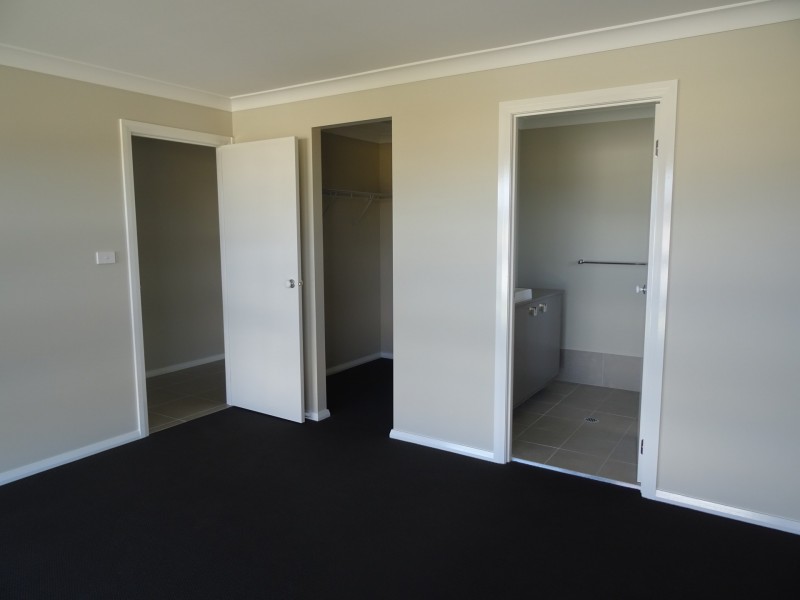 12 Damsel Street, Chisholm NSW 2322