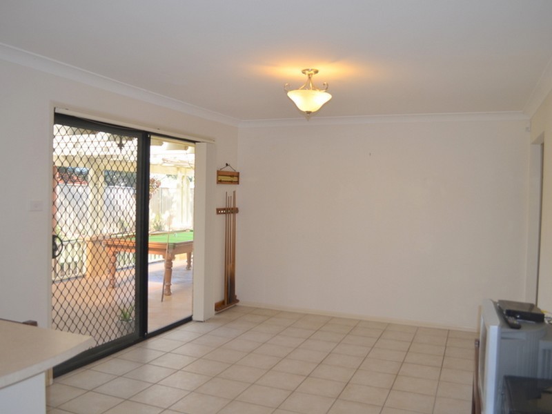 2 Nolan Crescent, Metford NSW 2323