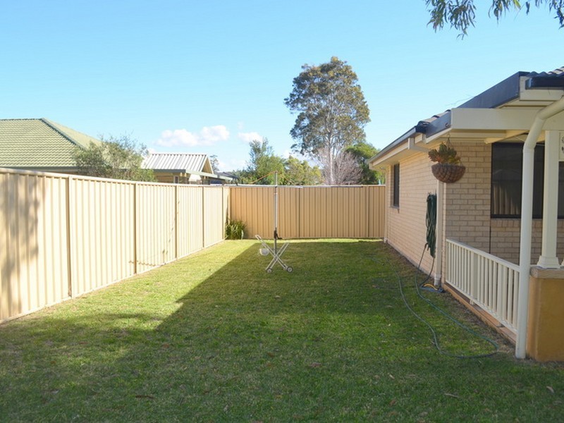 2 Nolan Crescent, Metford NSW 2323