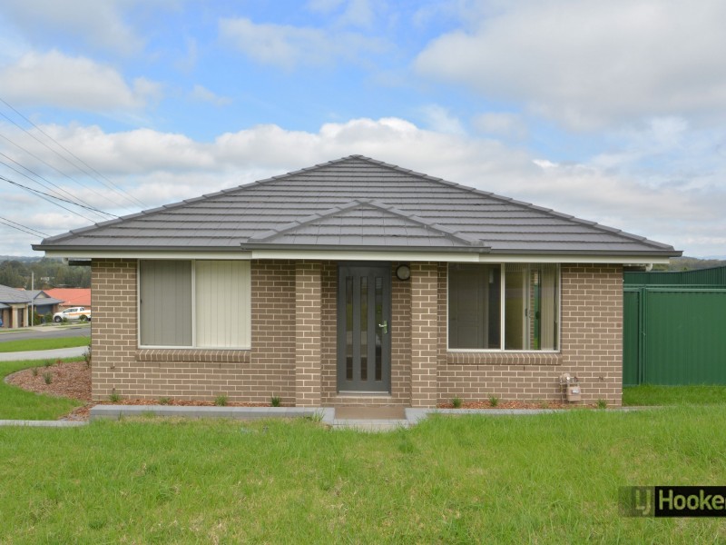 18 Kent Street, Greta NSW 2334