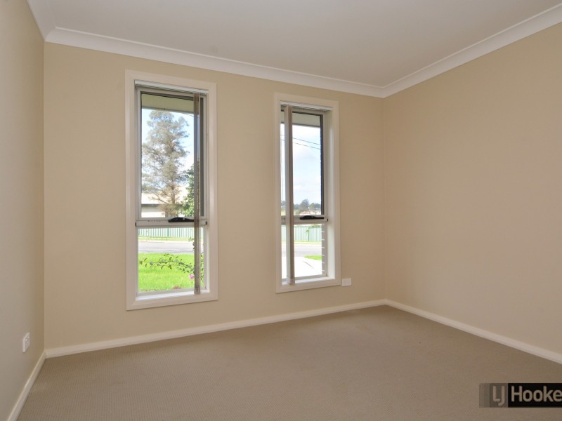 18 Kent Street, Greta NSW 2334