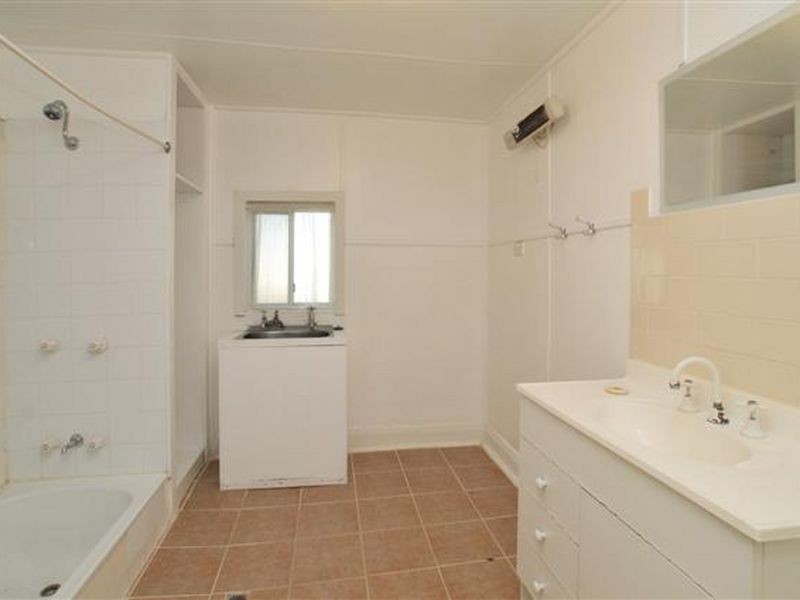 14 Narang Street, East Maitland NSW 2323