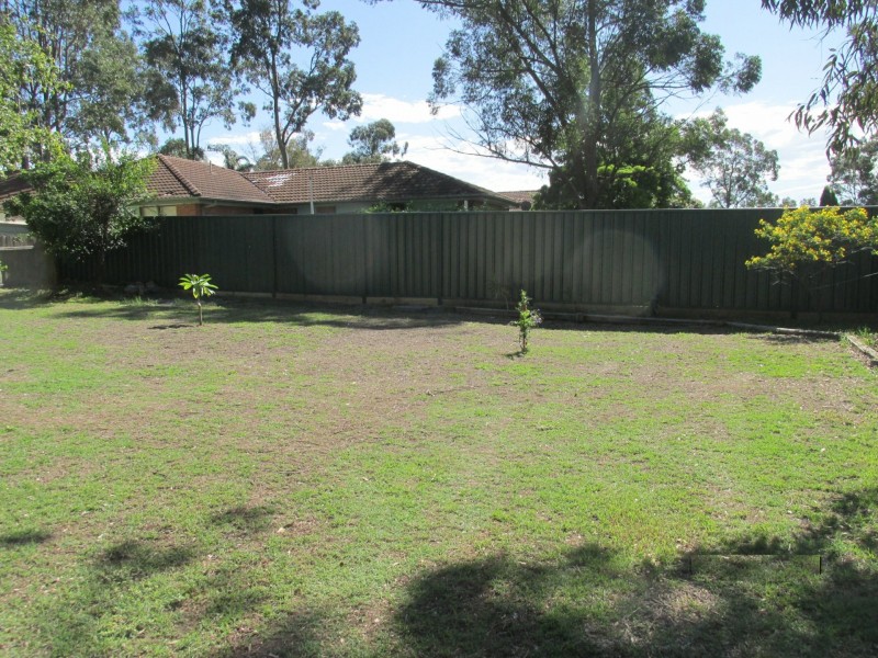 106 Chelmsford Drive, Metford NSW 2323