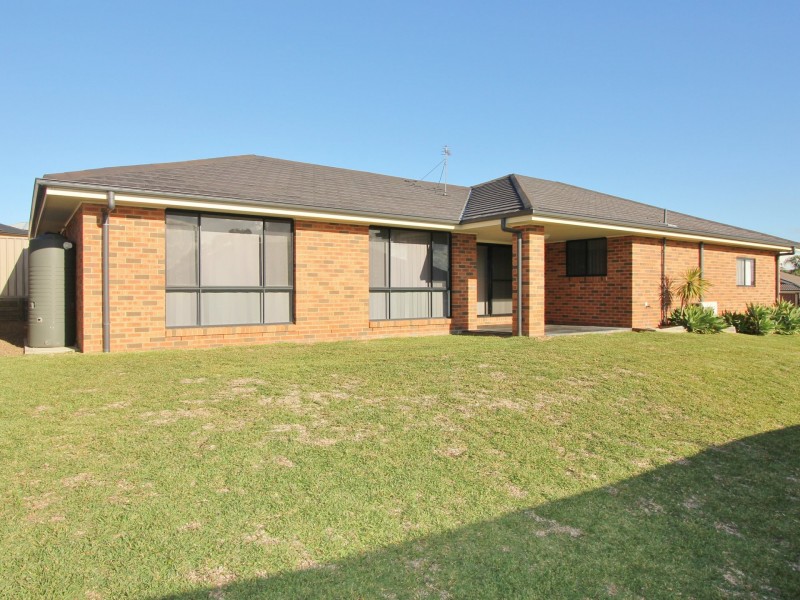 14 Southwell Avenue, Raworth NSW 2321
