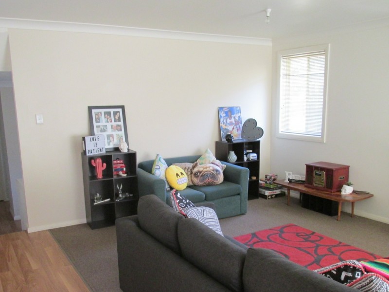 151b Regiment Rd, Rutherford NSW 2320