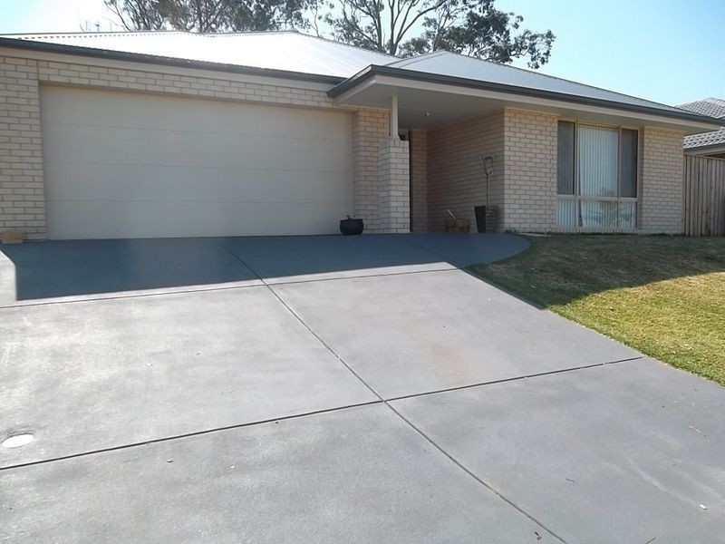 23 Honeysuckle Drive, Aberglasslyn NSW 2320