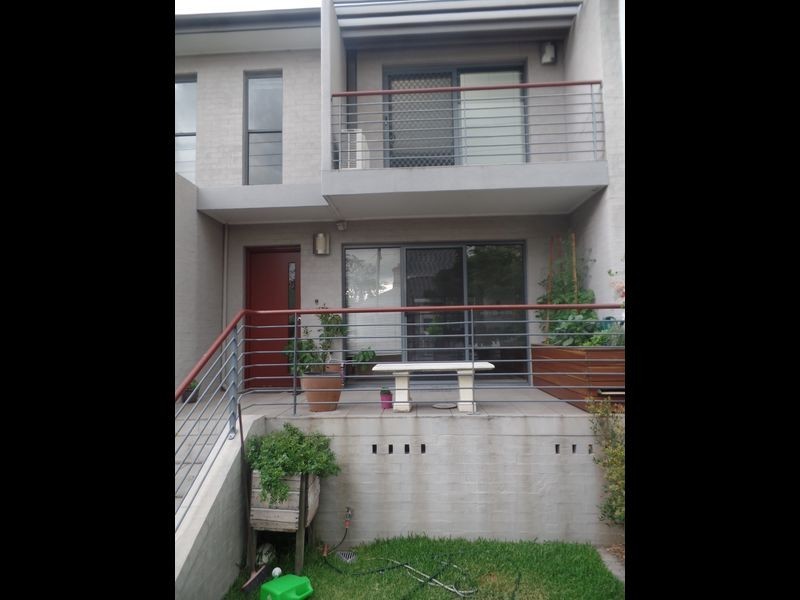 Unit 2/13 Steam Street, Maitland NSW 2320