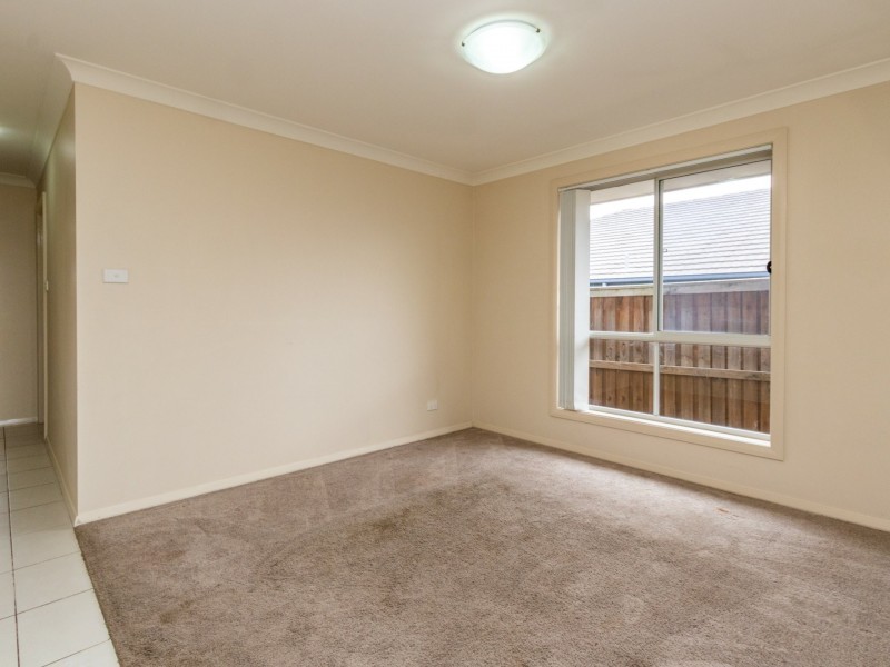 1/20 Oystercatcher Street, Aberglasslyn NSW 2320