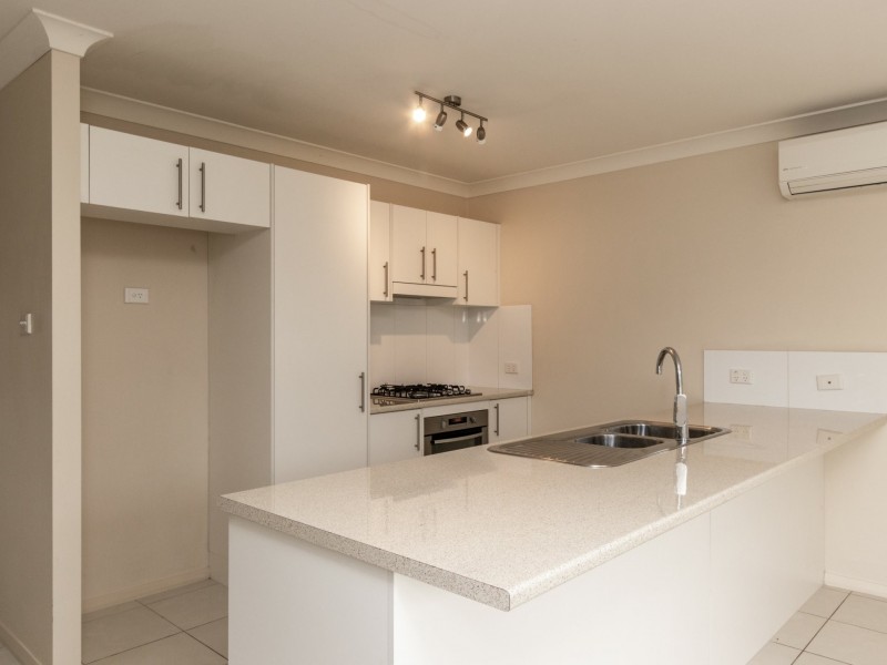 1/20 Oystercatcher Street, Aberglasslyn NSW 2320