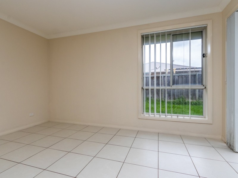 1/20 Oystercatcher Street, Aberglasslyn NSW 2320