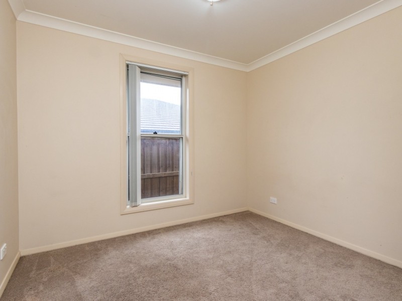 1/20 Oystercatcher Street, Aberglasslyn NSW 2320