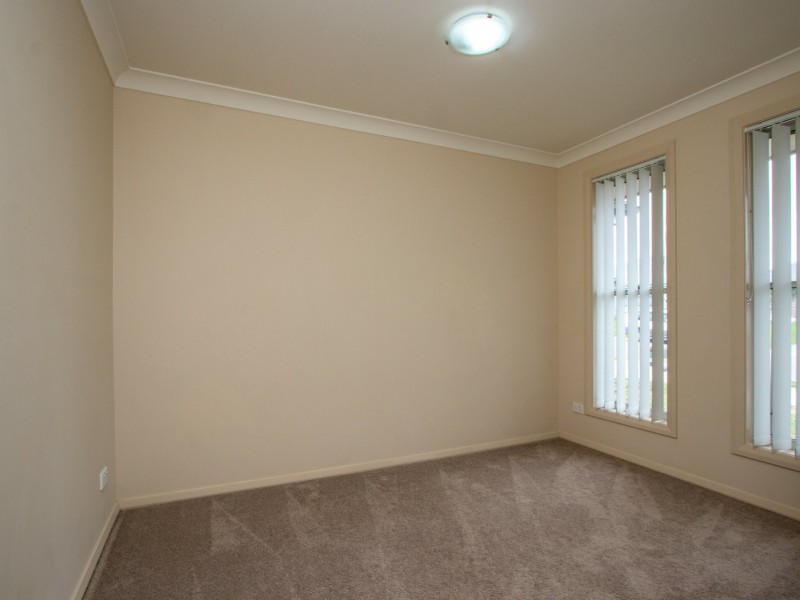 1/20 Oystercatcher Street, Aberglasslyn NSW 2320